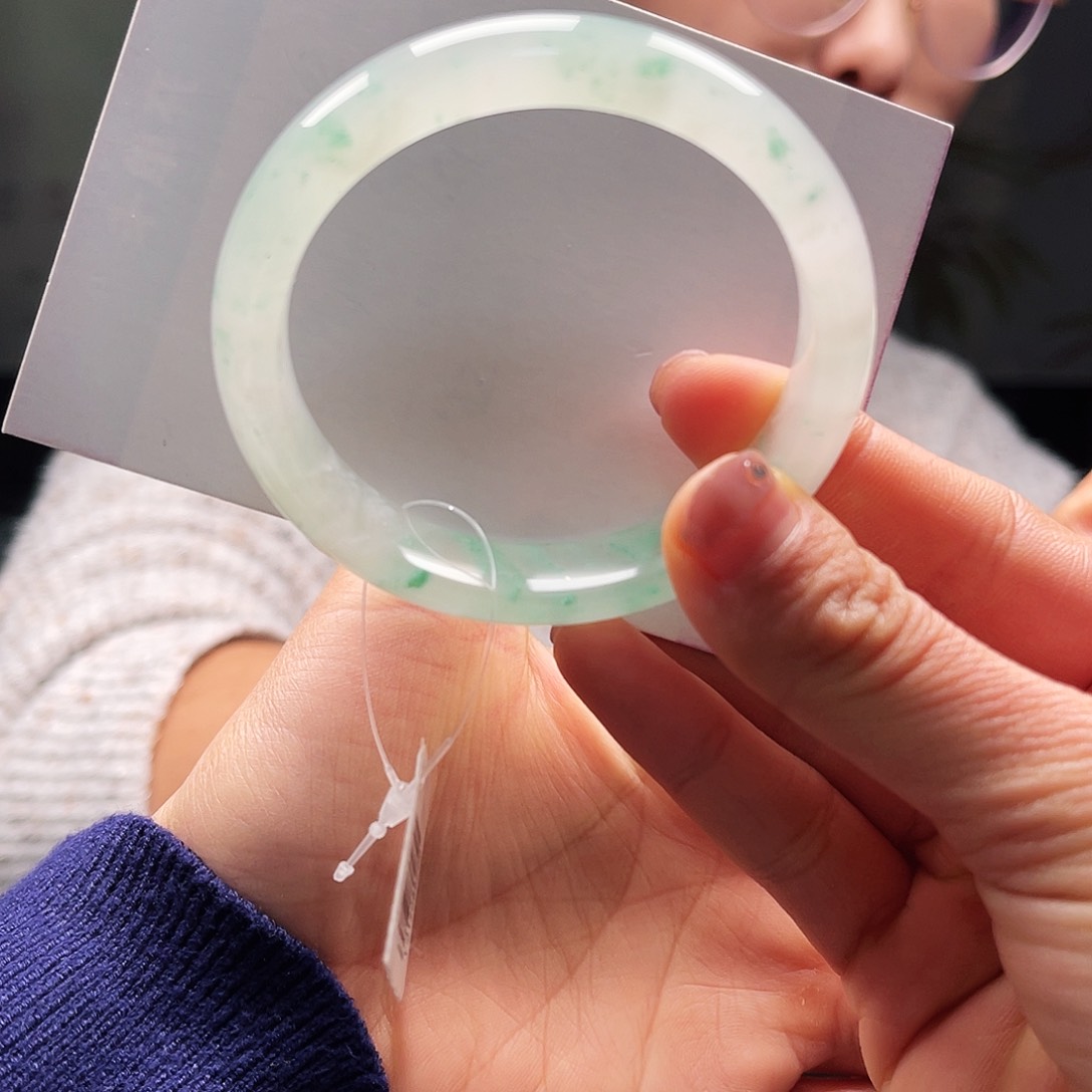 石英质玉手镯未镶嵌53-54