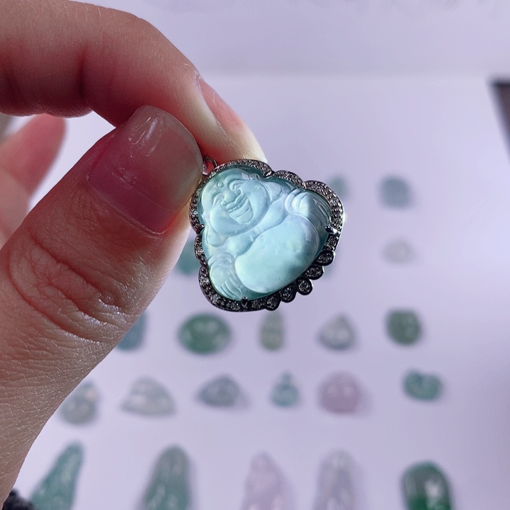 翡翠颈饰银S925镶嵌翡翠