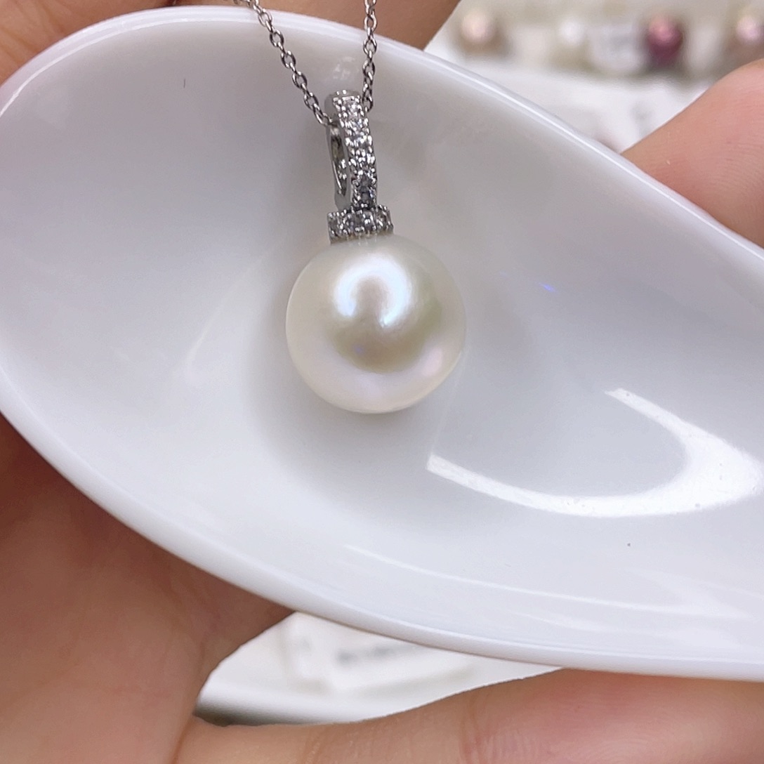 淡水珍珠未镶嵌吊坠(赠链)