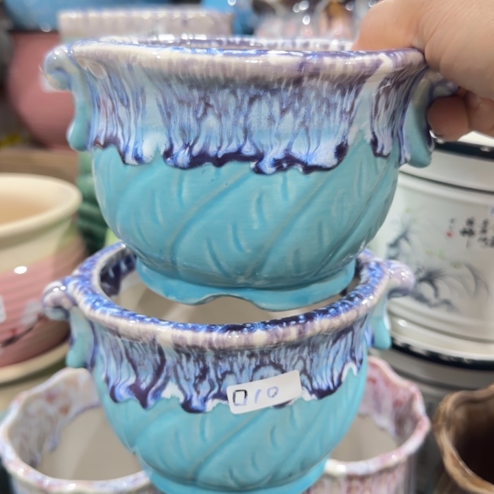 凑9块包邮，有孔，陶瓷花盆