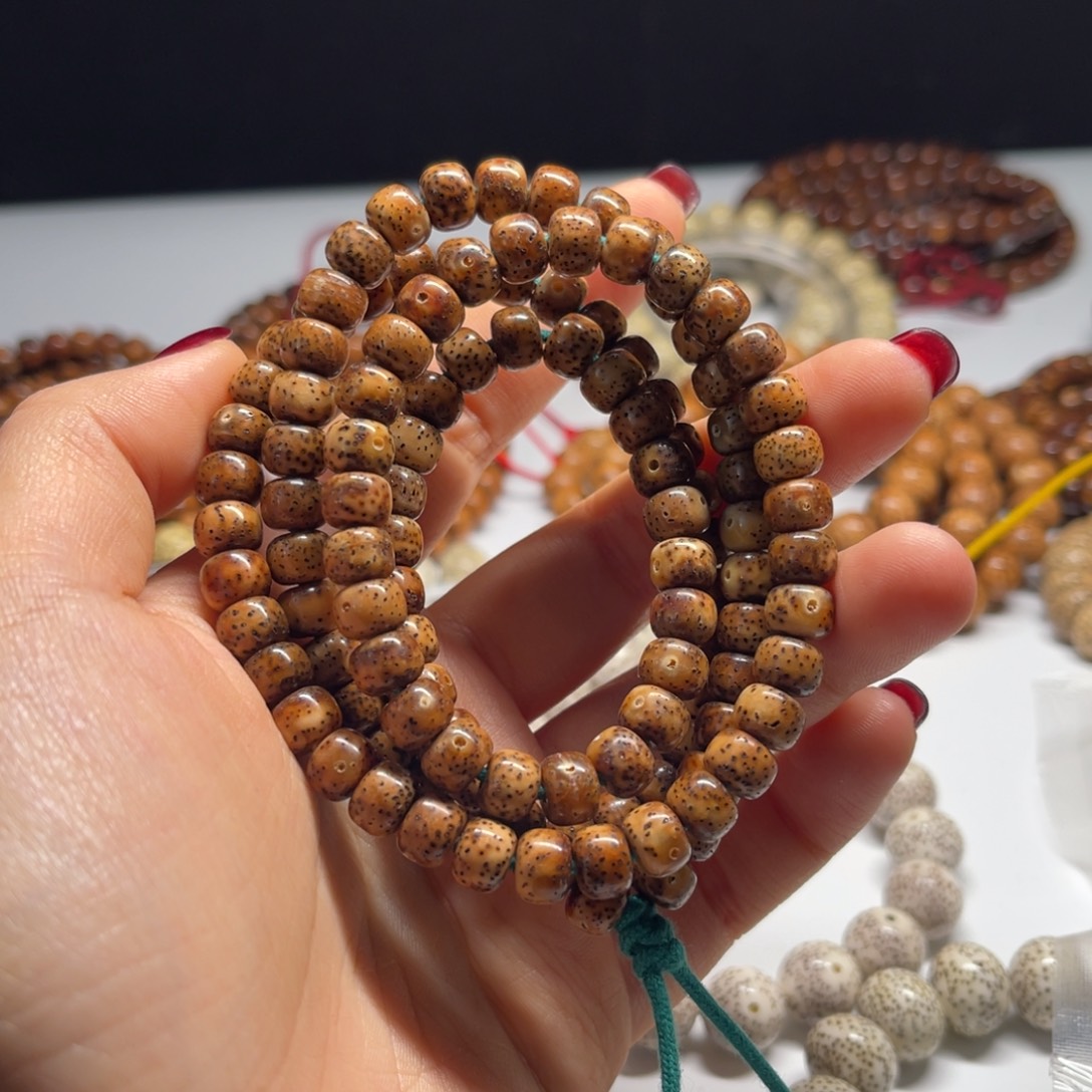 星月菩提吊坠86藏桶