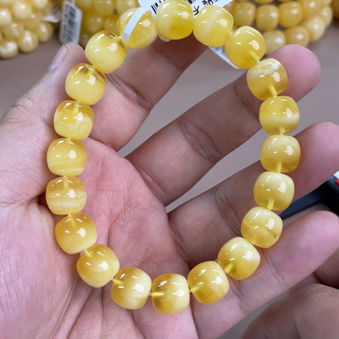 琥珀裸石未镶嵌03600000000