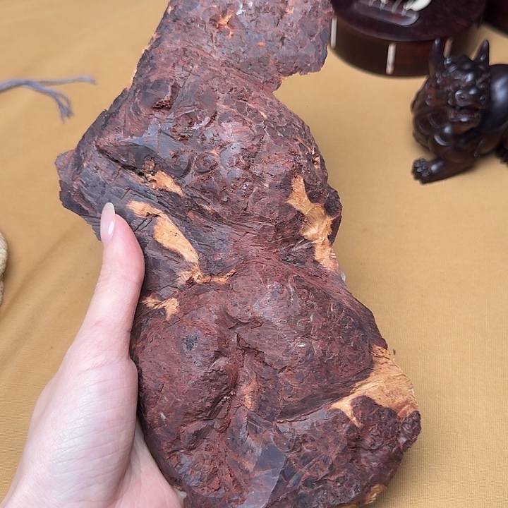 把件小叶紫檀瘤疤原料二百六十克