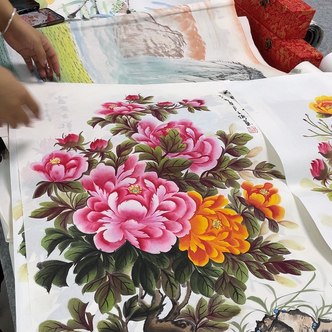 国画纯手绘的花鸟鱼虫
