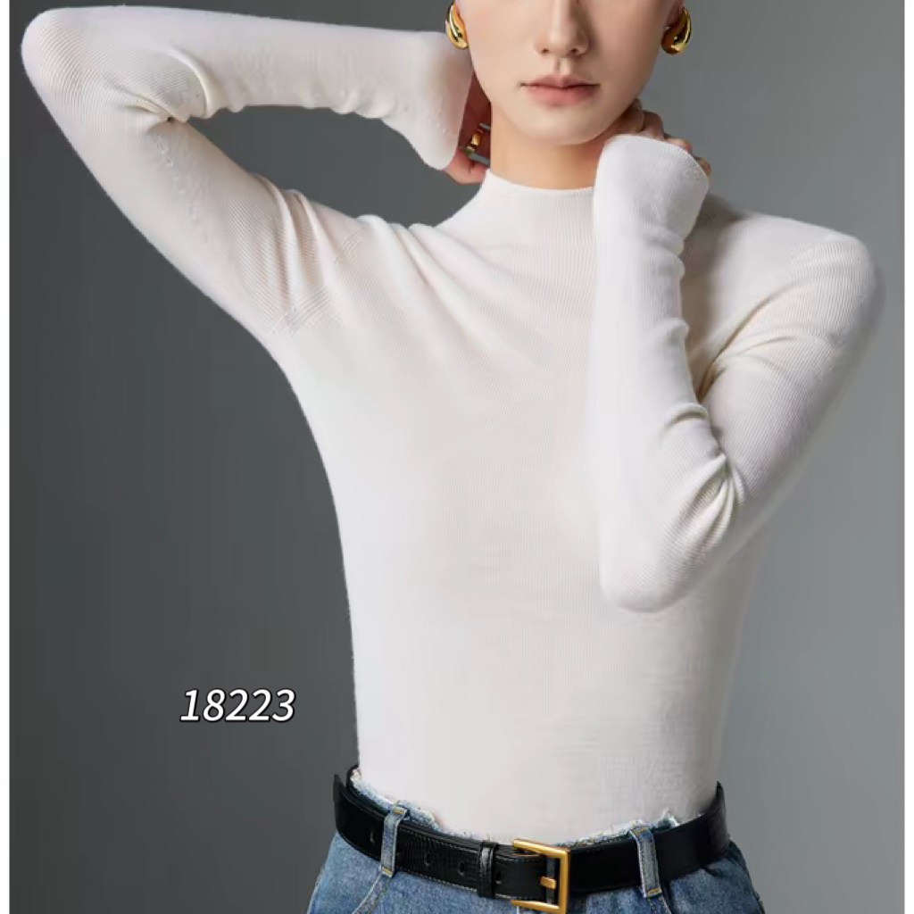 18223（部分无水洗唛介意慎拍）CHUXUN无缝半高领长袖打底针织衫