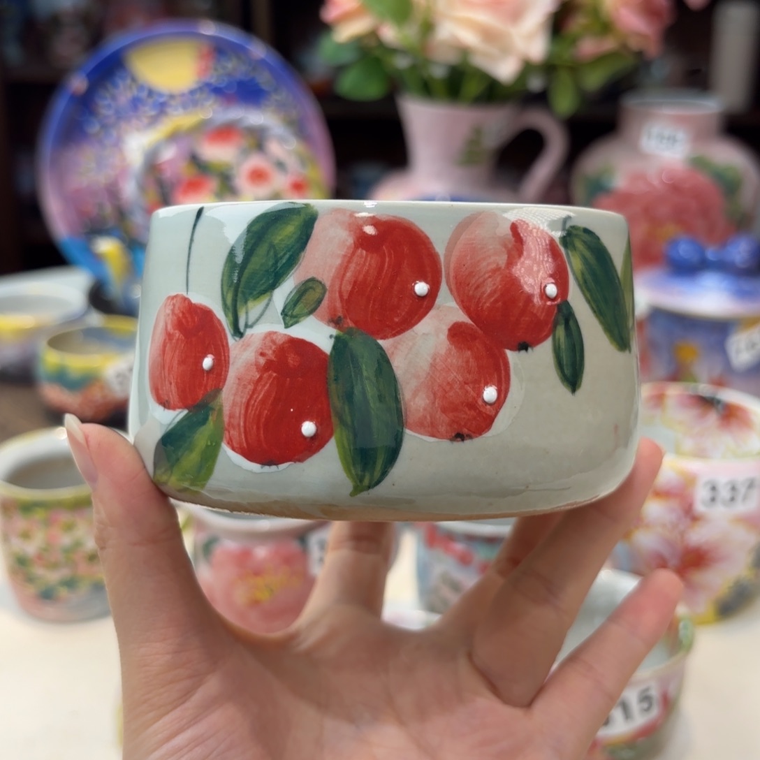 瓷片兔兔好可爱啊