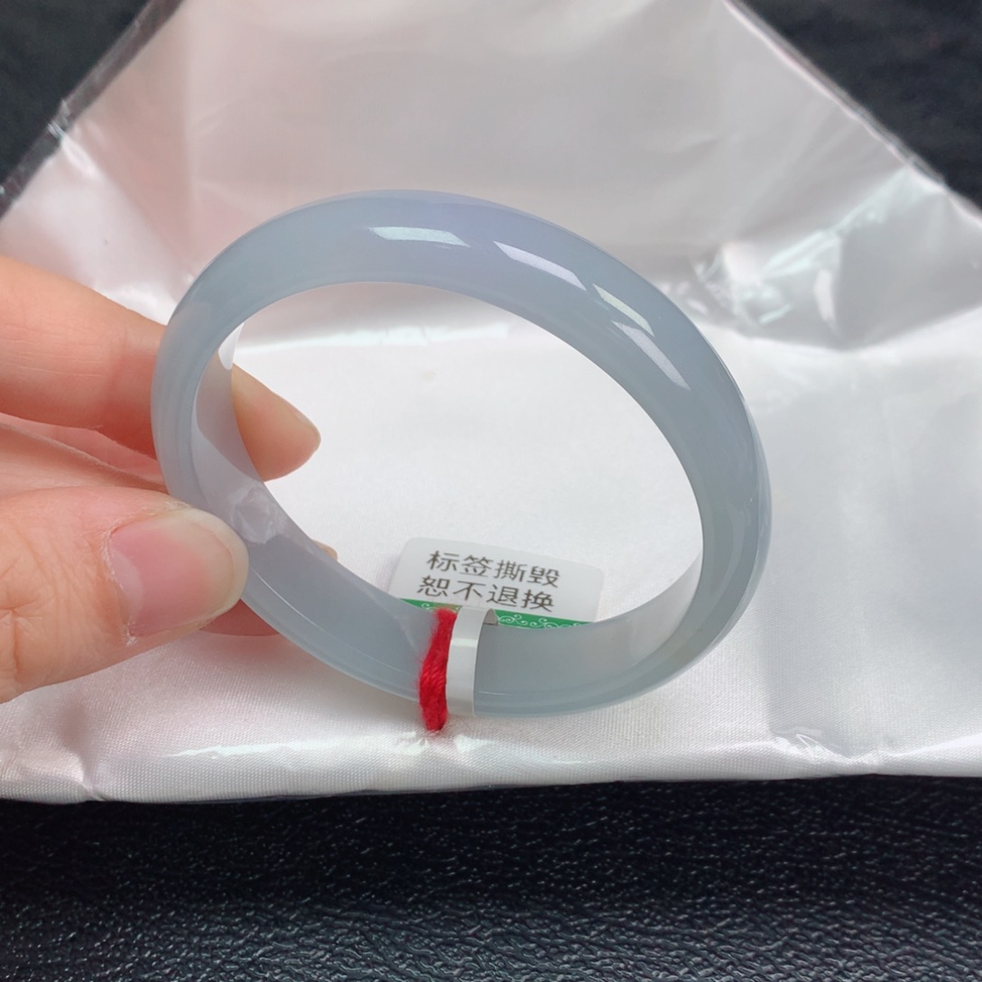 翡翠手镯未镶嵌53贵妃