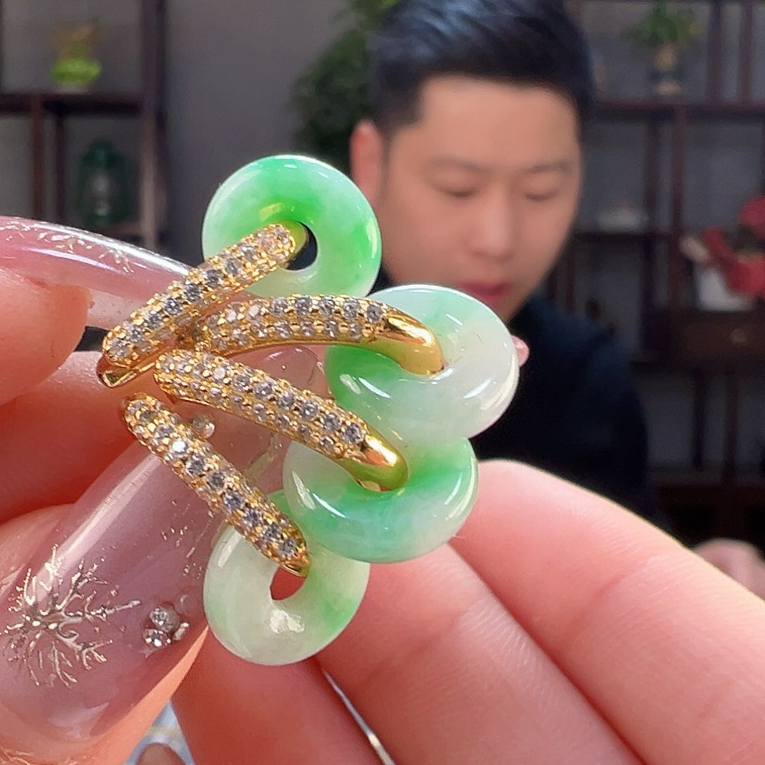 翡翠耳饰银S925镶嵌多样性发货一幅