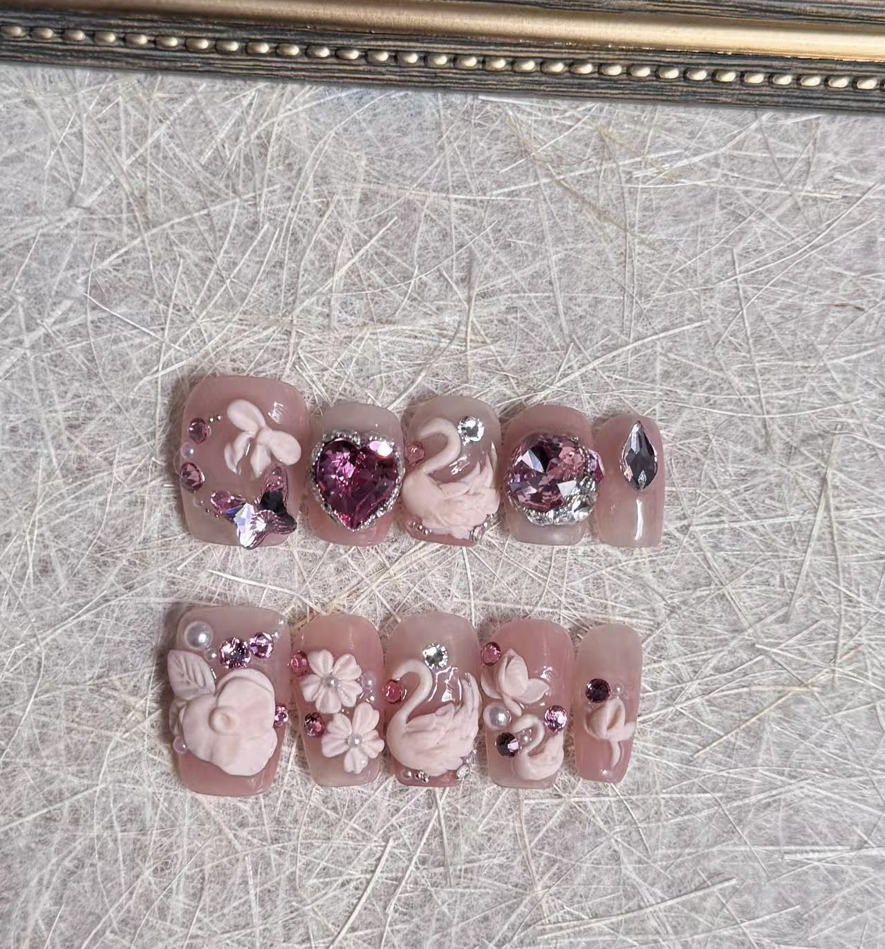 亿哥-【芭蕾仙子】- 设计师纯手绘重工款华子钻纯手工轻奢穿戴美甲