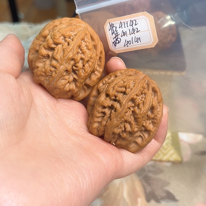 文玩核桃把件非嫁接大粗筋有修