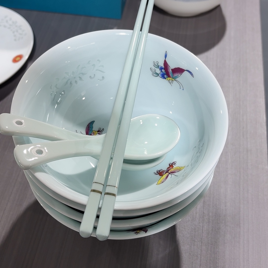 碗景德镇陶瓷6吋影青缠枝莲面碗珐琅彩4个筷子十双