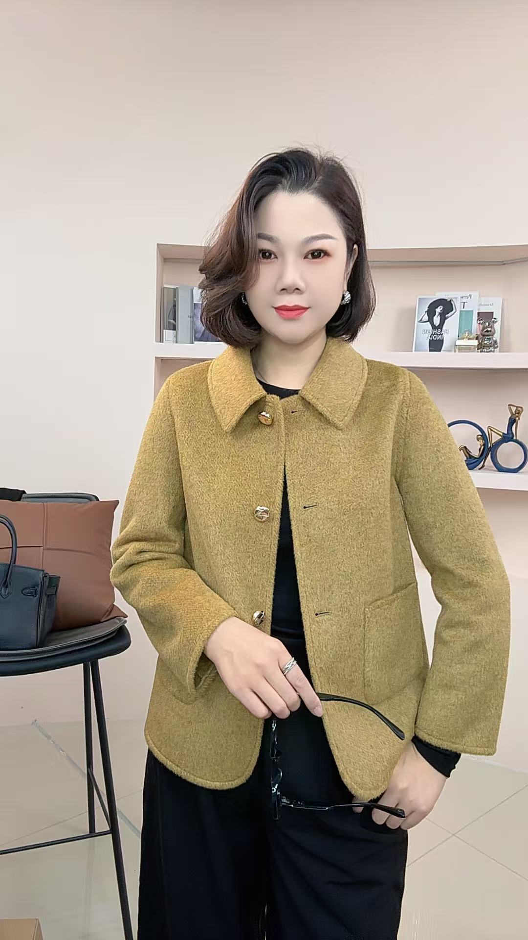 2025秋季新款羊毛大衣短款韩版外套