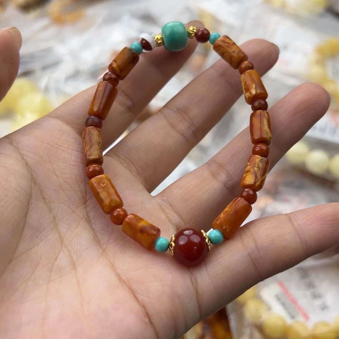 琥珀珠宝奇石未镶嵌