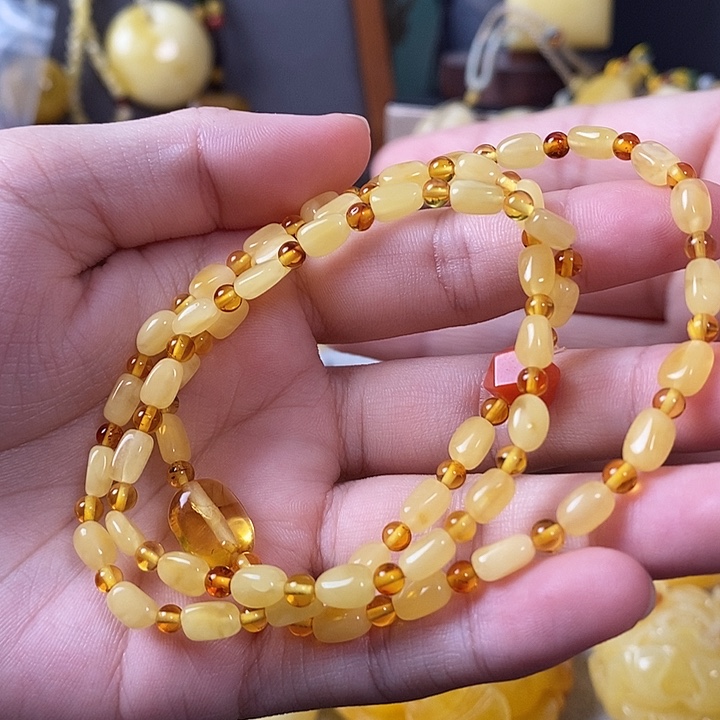 琥珀未镶嵌裸石多圈