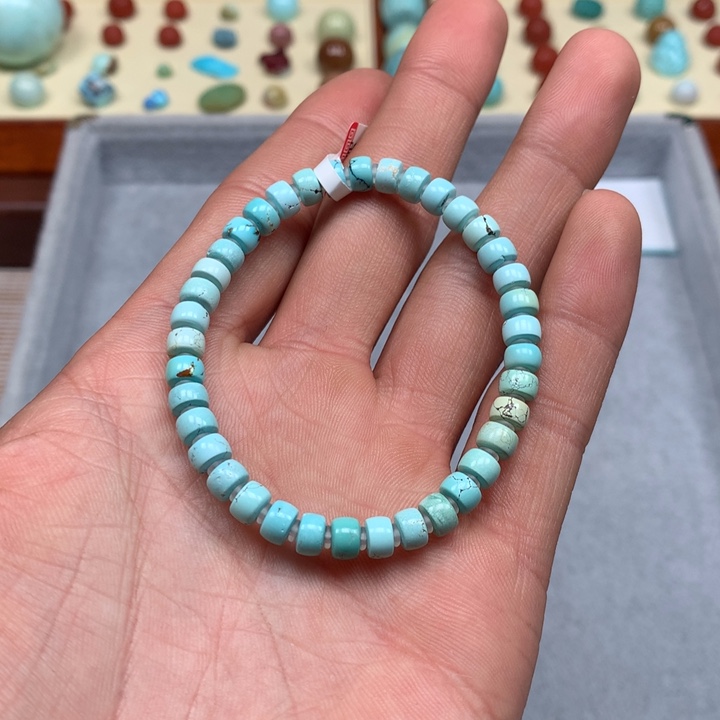 绿松石配饰未镶嵌