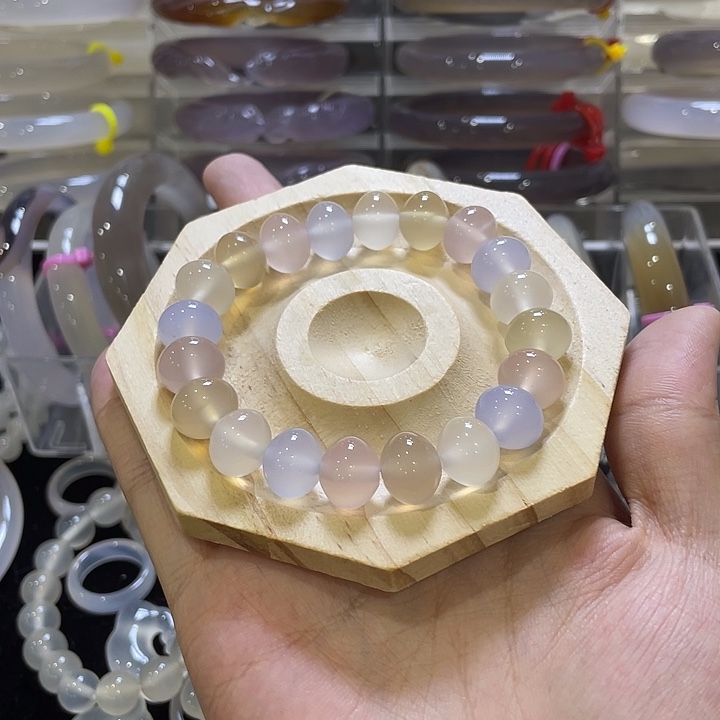 玛瑙/玉髓手镯合金多宝手串 库存2