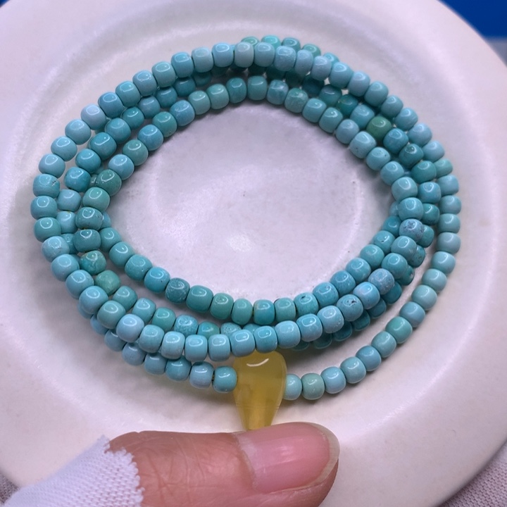 绿松石配饰未镶嵌