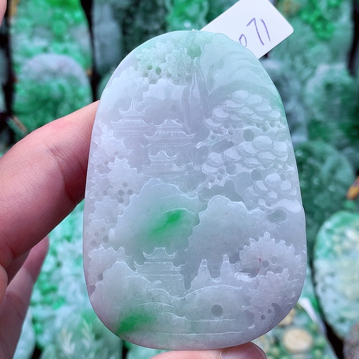 翡翠吊坠(不含链)未镶嵌