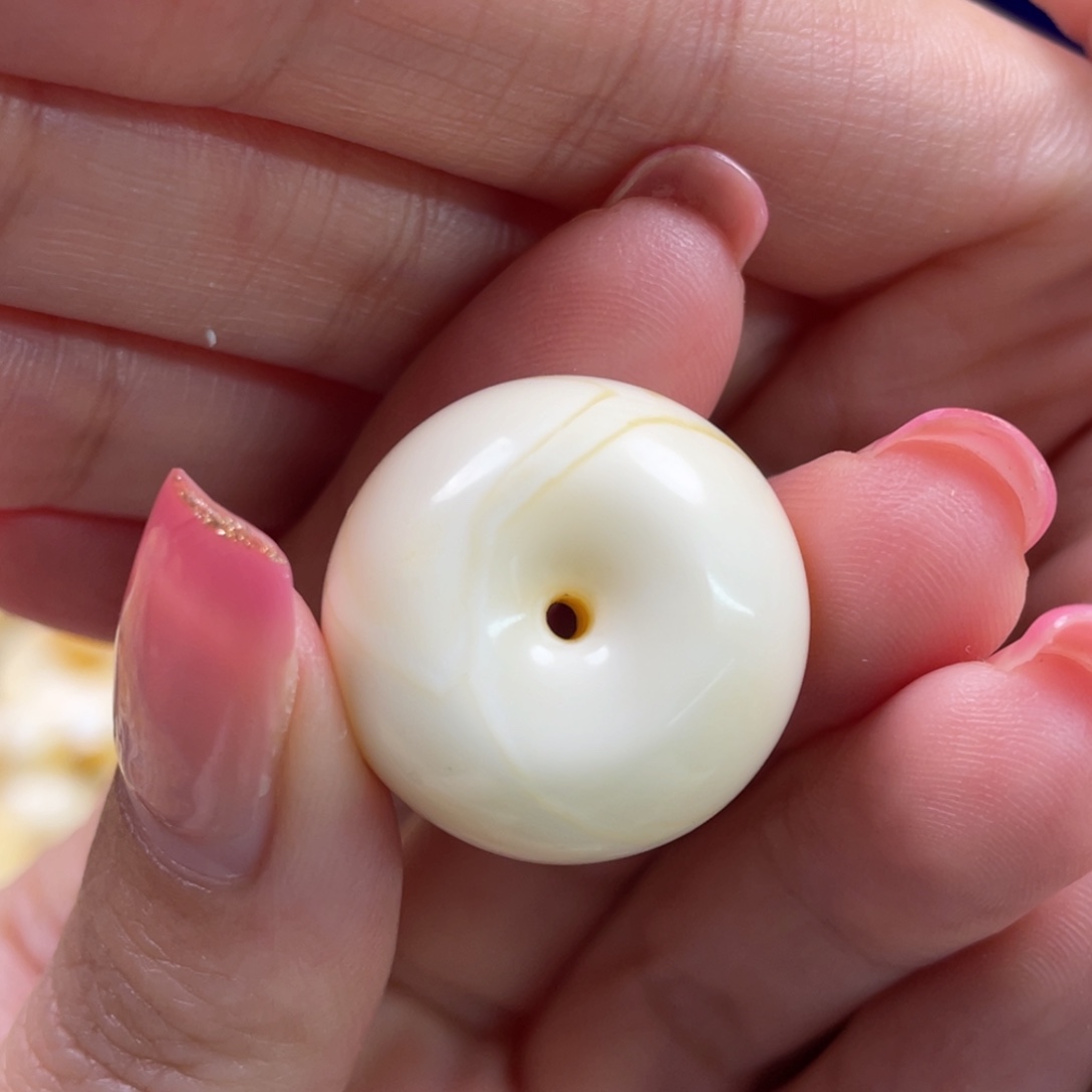 蜜蜡裸石未镶嵌琥珀蜜蜡