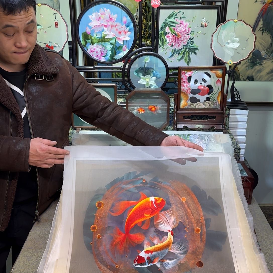 刺绣刺绣工艺精湛