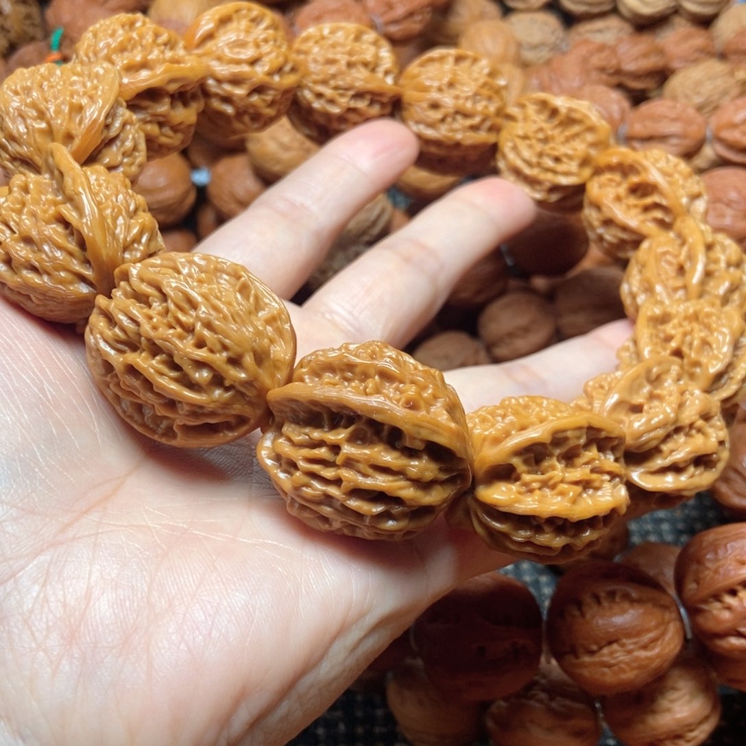 吊坠桃核盘山手持