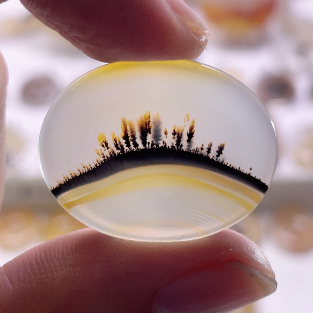 玛瑙/玉髓未镶嵌珠宝奇石