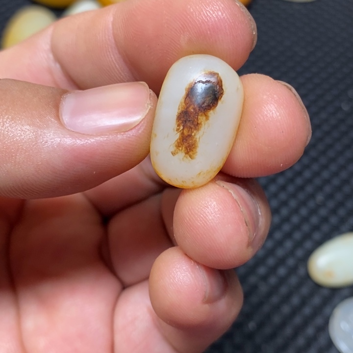 和田玉未镶嵌挂件致**舜