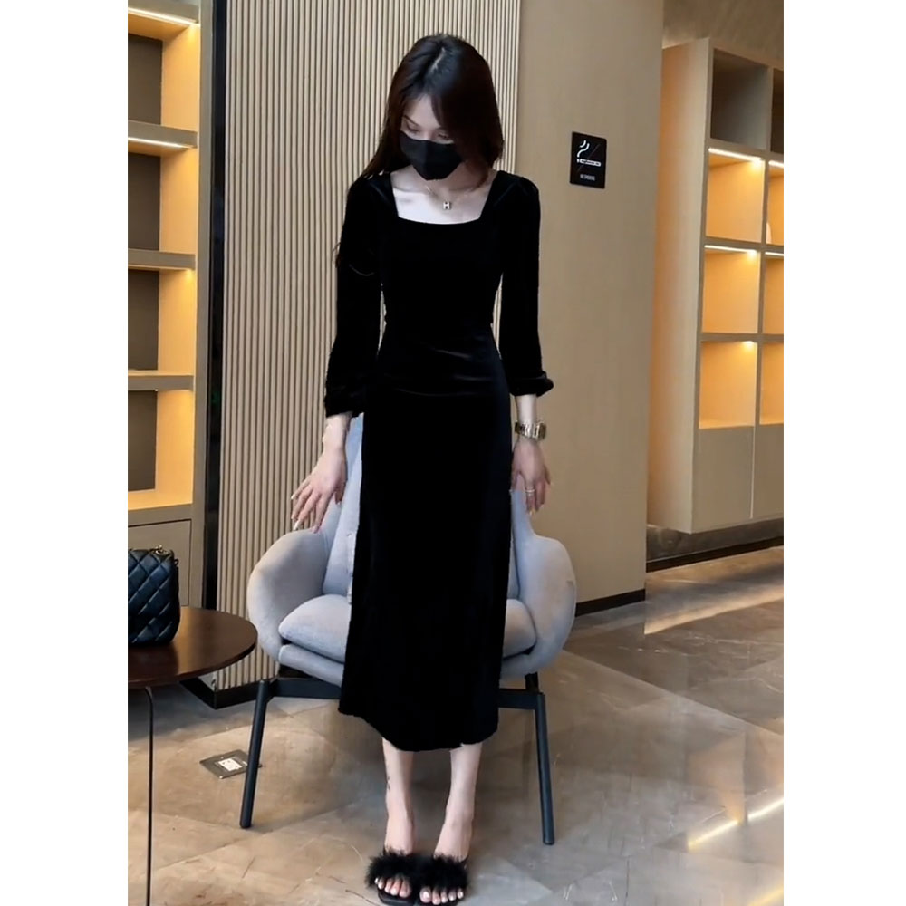 法式赫本风丝绒长袖连衣裙女2025秋季新款高级感收腰显瘦独特长裙