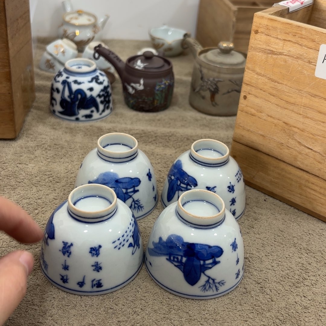 瓷片非常好看漂亮的物品 