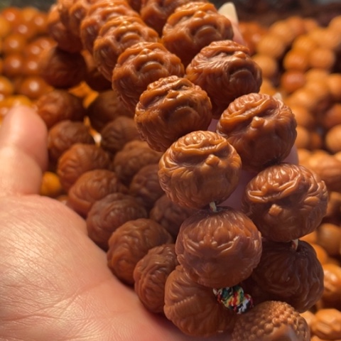 手串猴头核桃等**福舞台