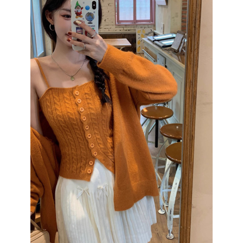 御姐风高级感气质针织吊带开衫套装秋冬新显白韩系针织毛衣两件套