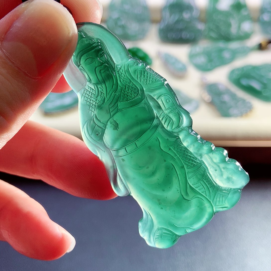 【闪购商品】翡翠未镶嵌颈饰天然