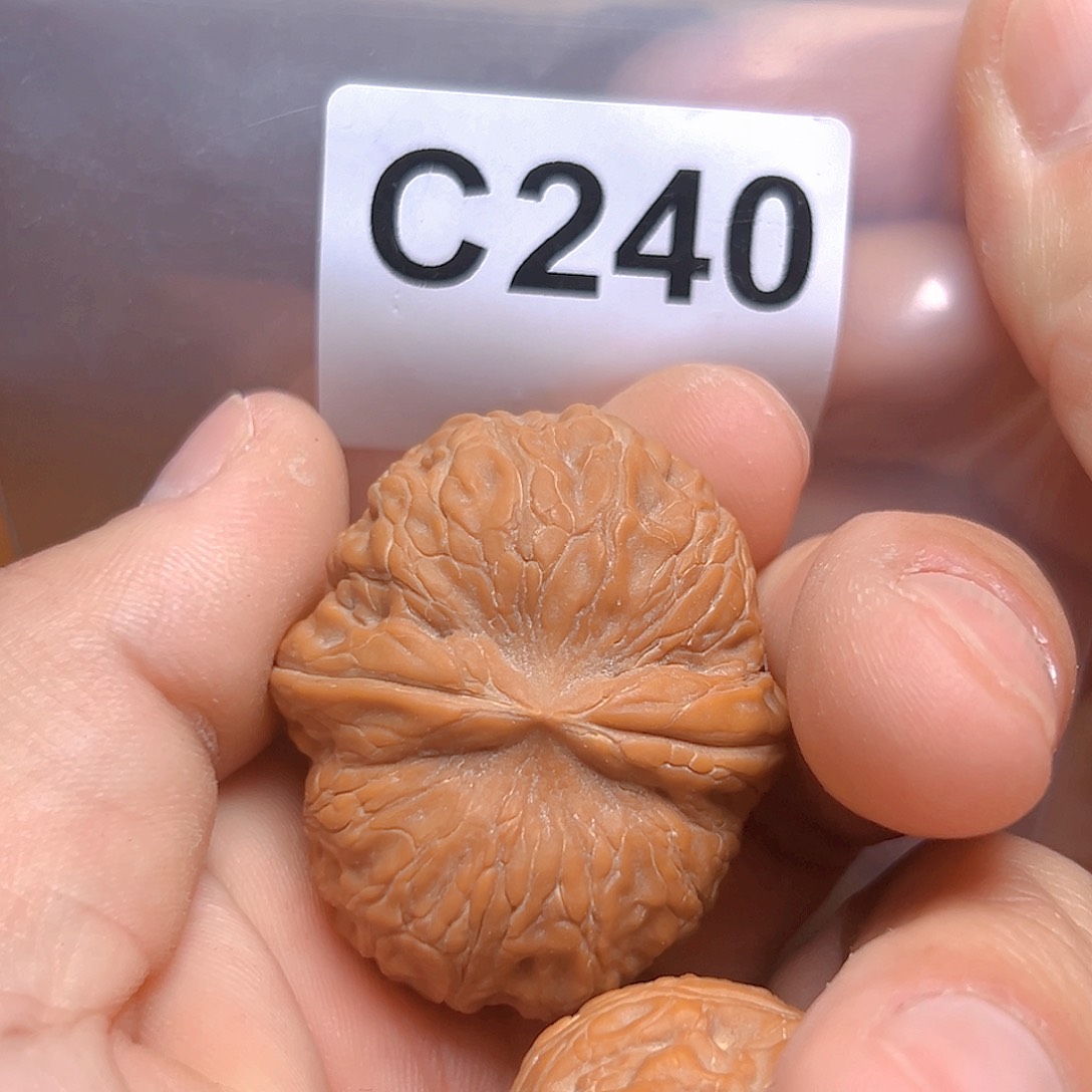 文玩核桃吊坠42➕元宝