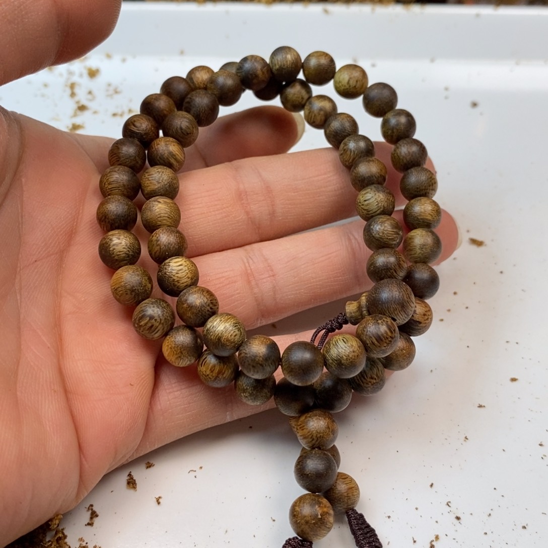 沉香手串绿棋楠规格0.8-12