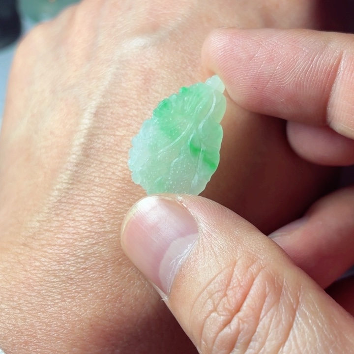 定制翡翠未镶嵌包工