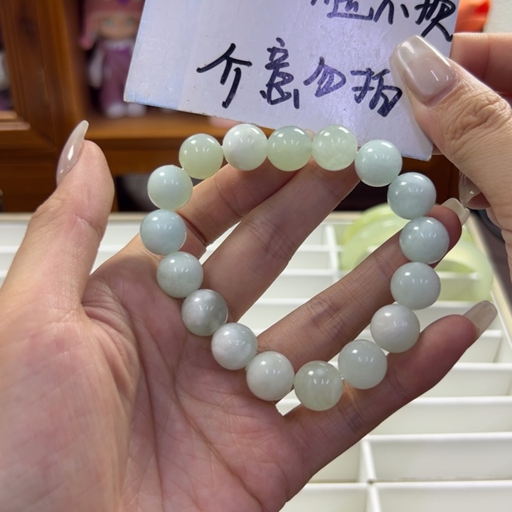 蛇纹石玉未镶嵌手镯331