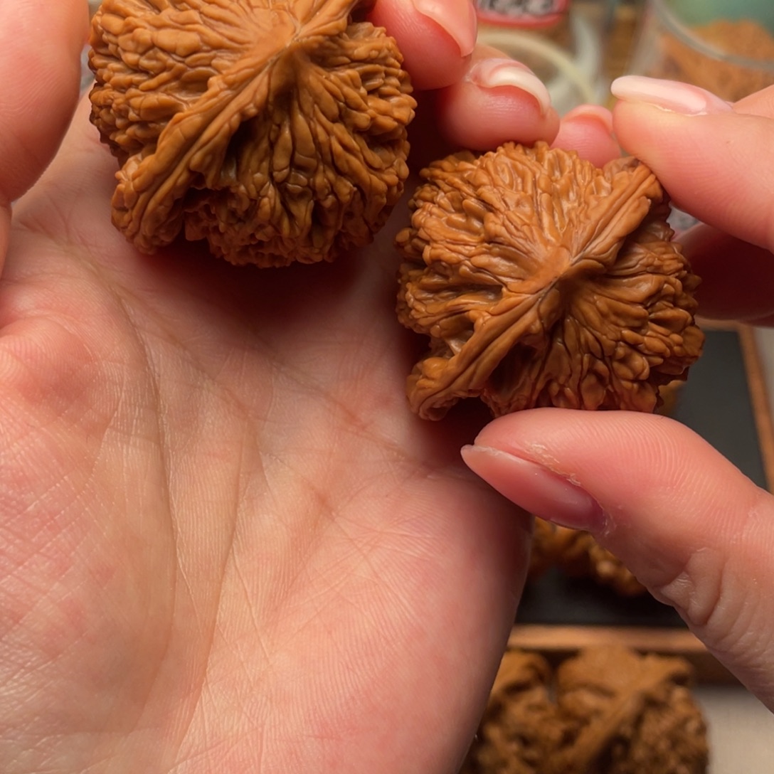 橙***啡把件桃核全品霸气粗筋虎42.8