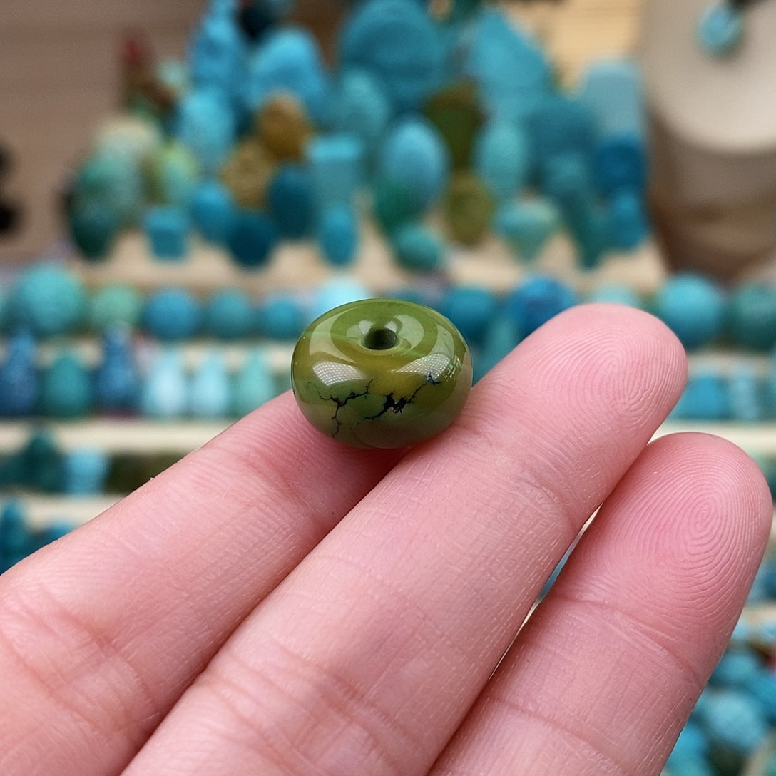 绿松石珠宝奇石未镶嵌