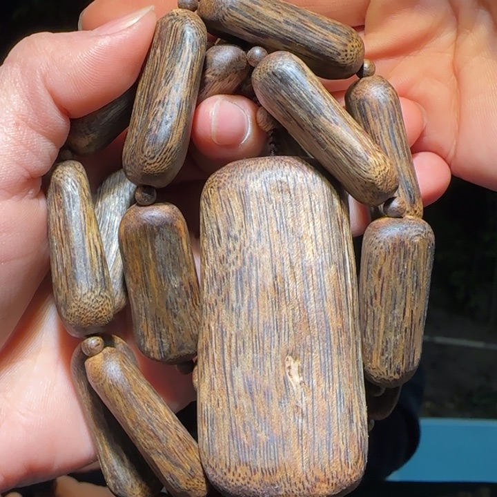 沉香手串油叶子链子74.4克