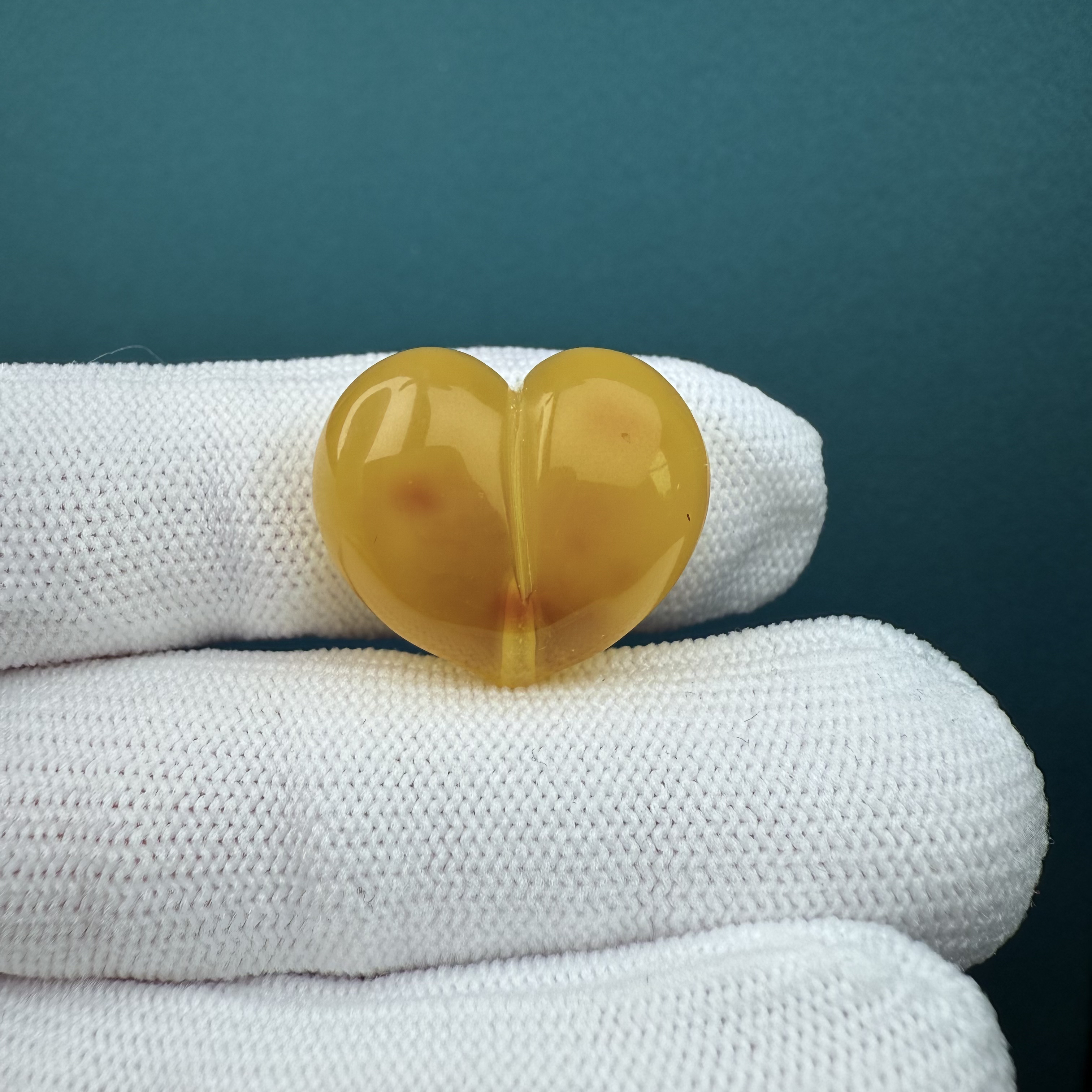 D3078【微瑕】天然原矿蜜蜡 屁桃23.3*19.7mm支持复检假一罚十