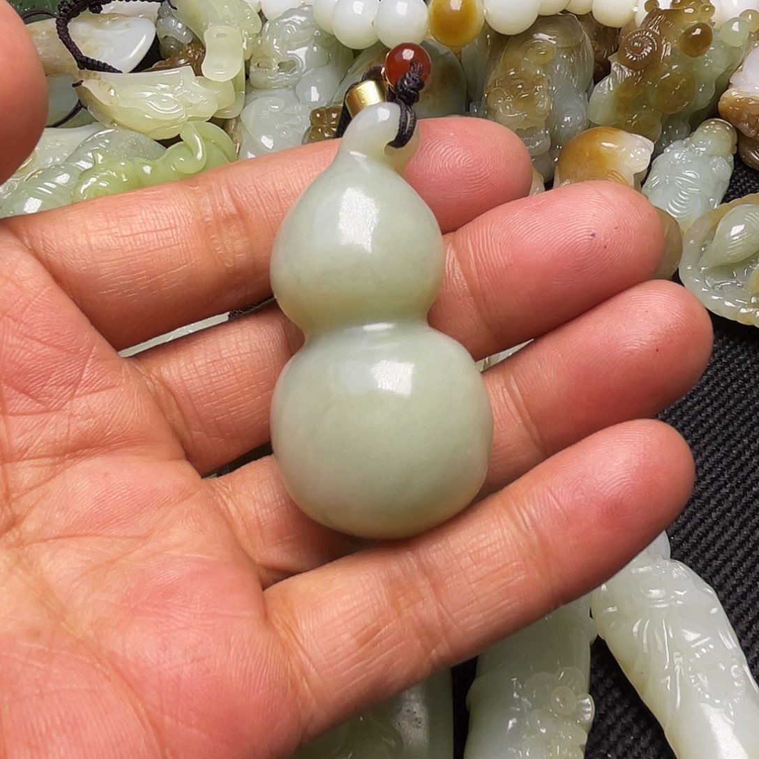 和田玉吊坠(不含链)未镶嵌用****3