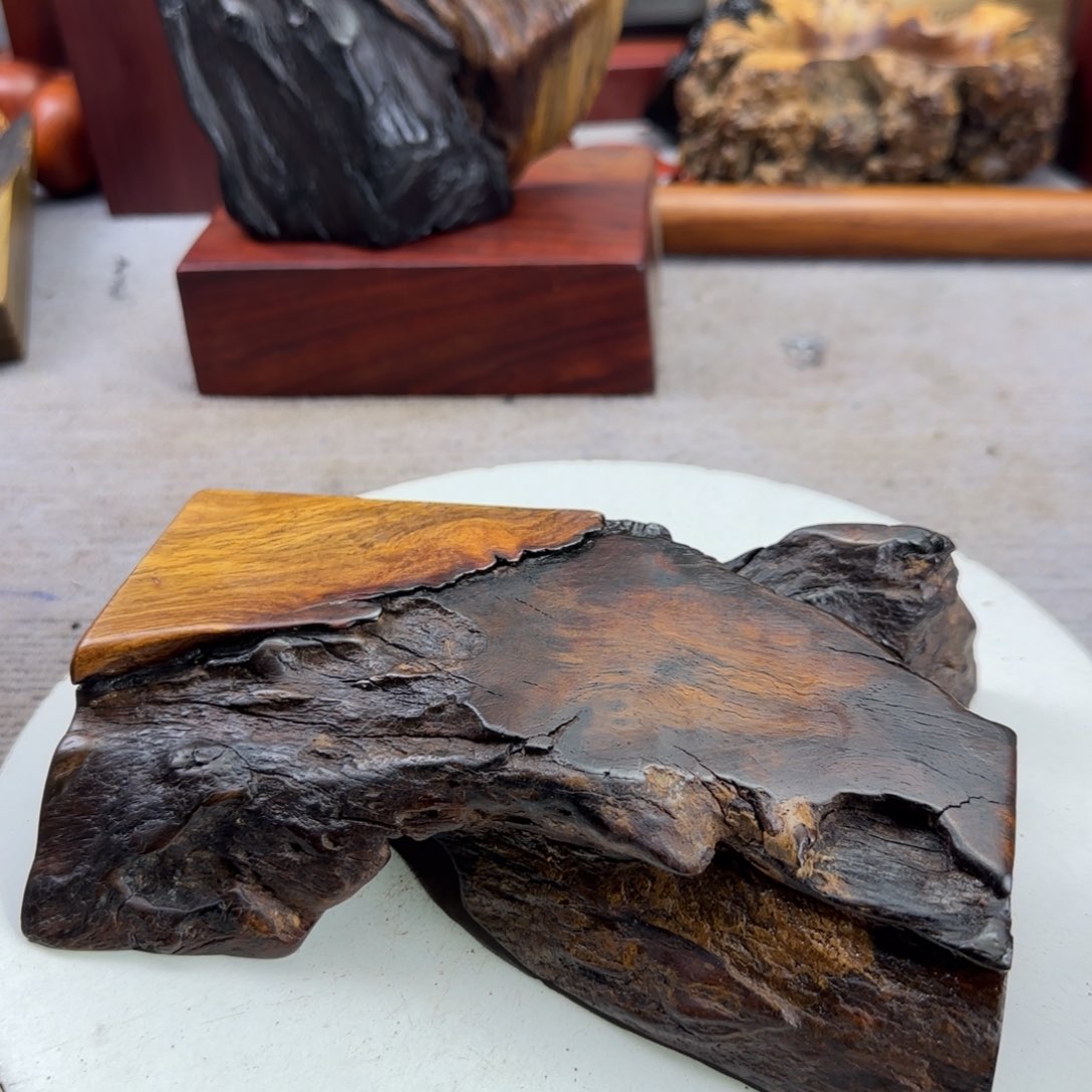 大果紫檀（缅甸花梨）国*