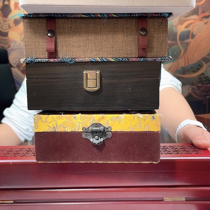 翡翠未镶嵌颈饰吊坠