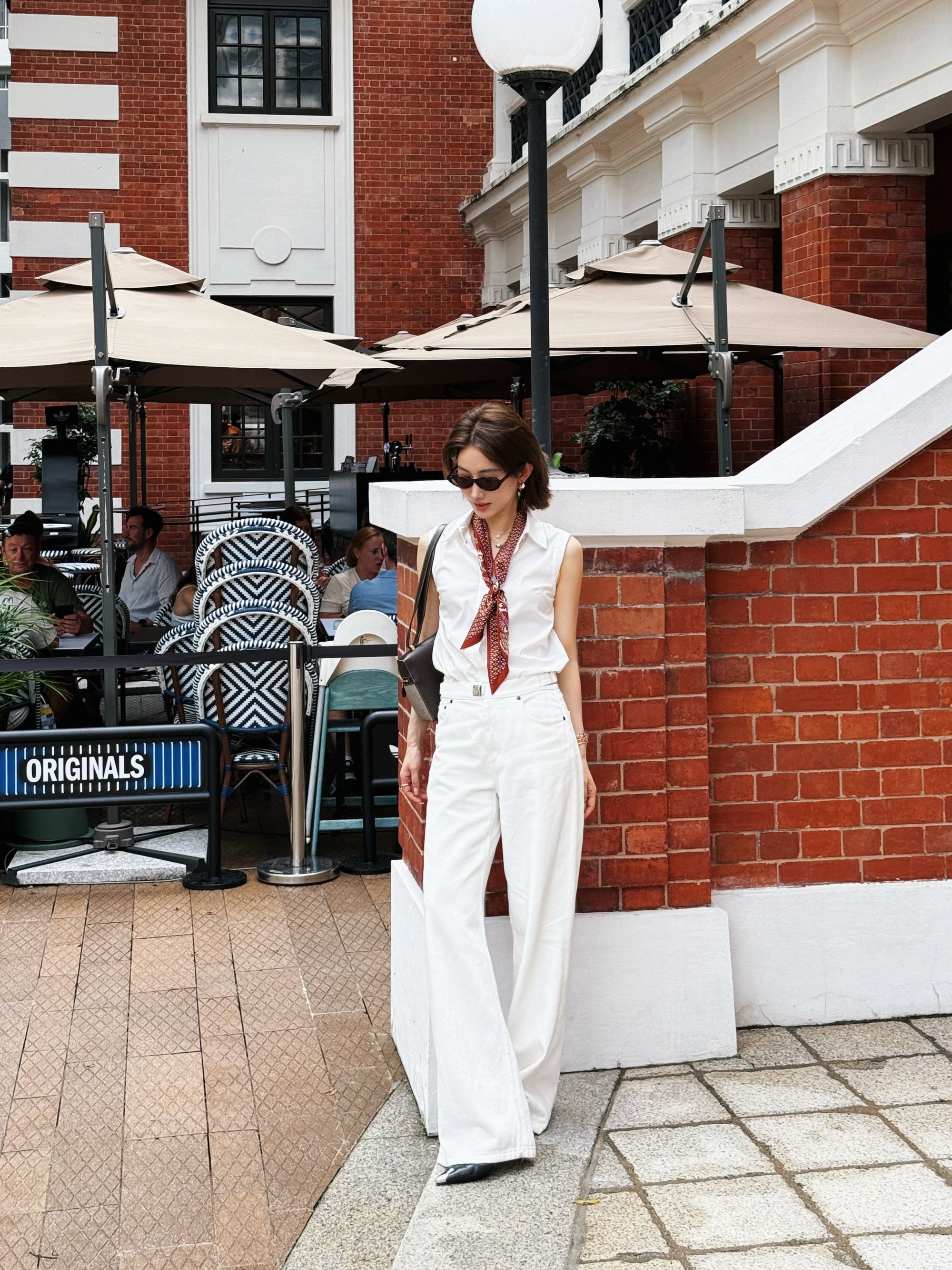 Haut yoli “珠光启示录” 翻领珠链无袖衬衫 173