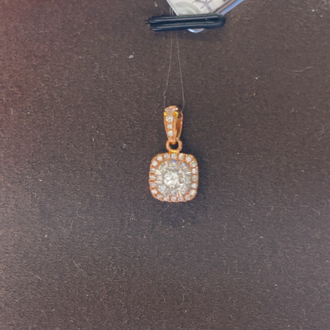 吊坠(不含链)钻石18K金镶嵌k玫10