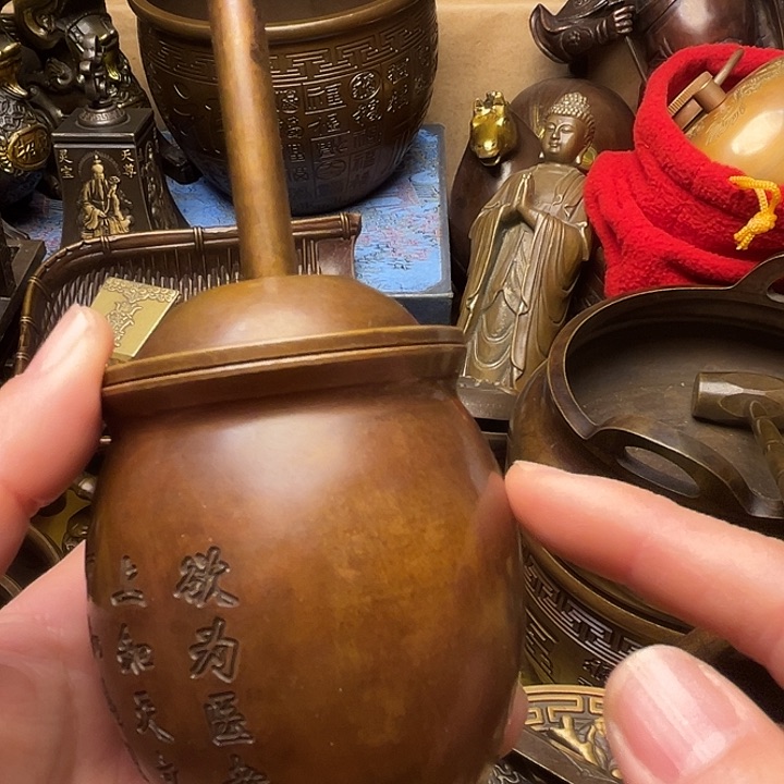 精美铜器批发档口