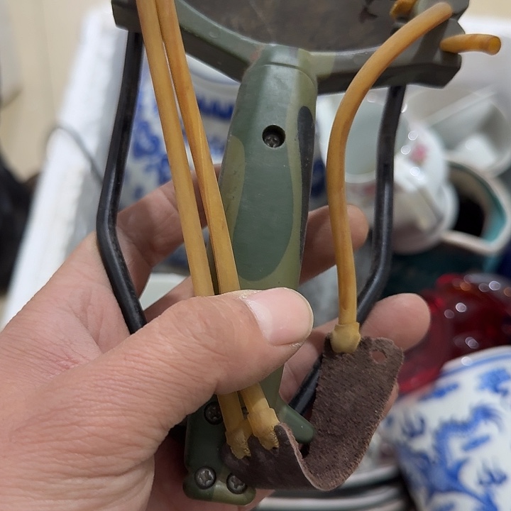 小***呀扇子把h哈哈不恍恍惚惚哈哈哈哈哈哈