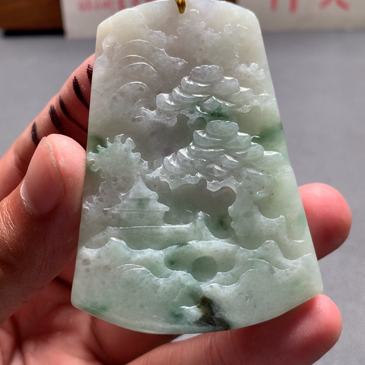 翡翠未镶嵌颈饰保真天然a货翡翠