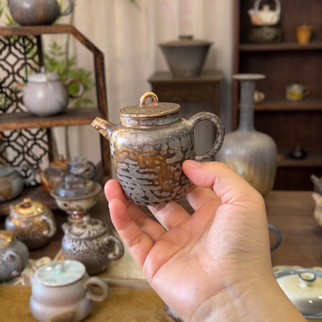 06中白壶福利柴烧