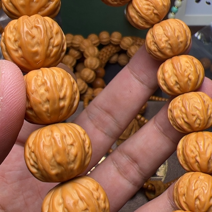 猴头核桃手串提交